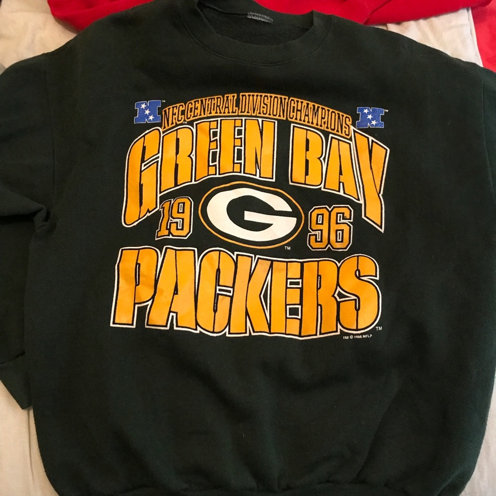 Green Bay packers vintage crewneck from 1996.